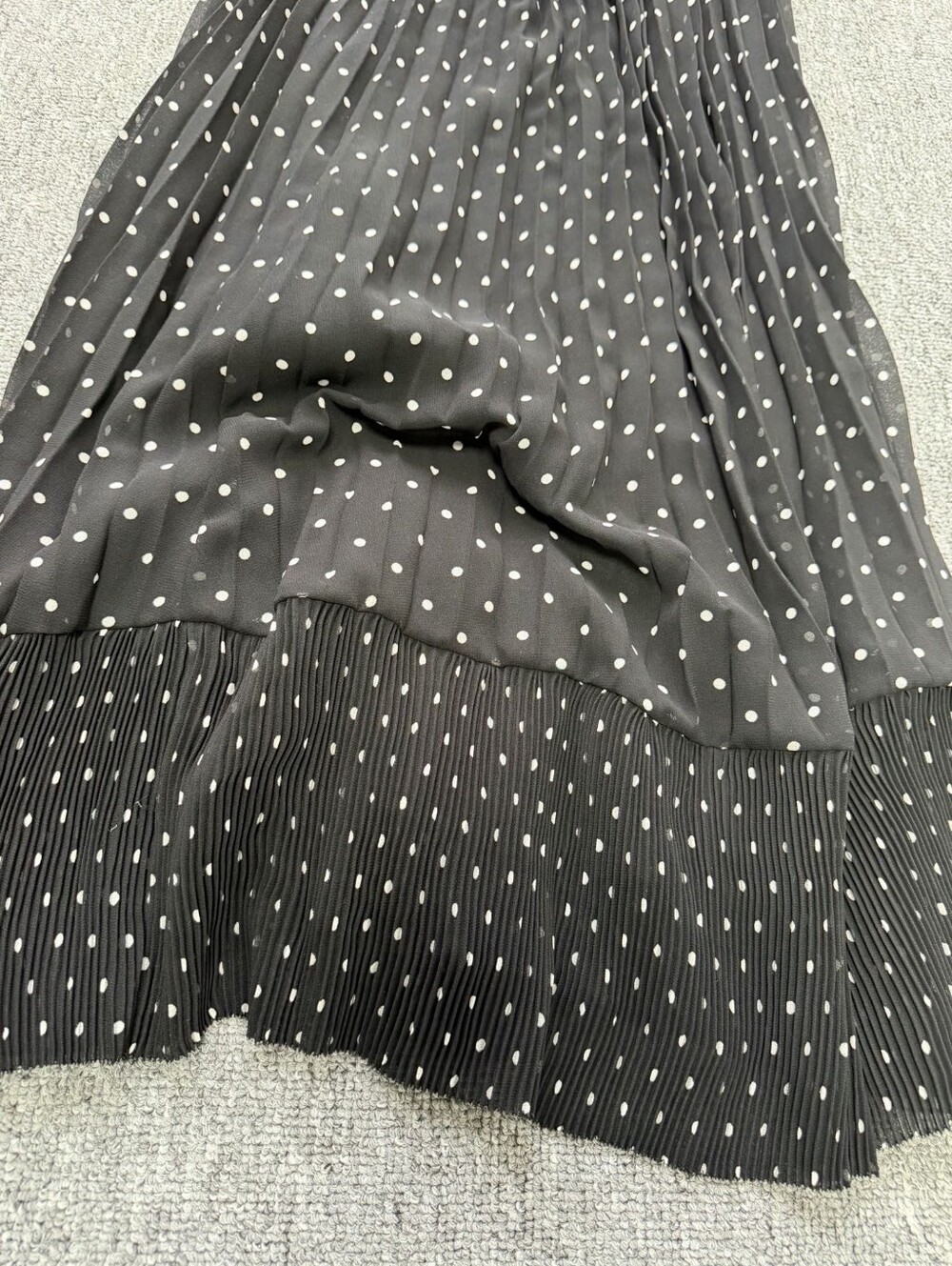 Self Portrait Black Taffeta Polka Dot Midi Dress - Picture 13 of 16